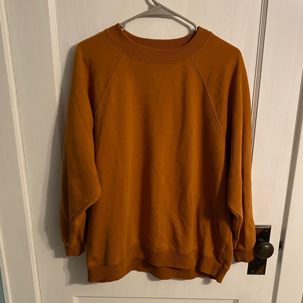 Golden super soft sweatshirt